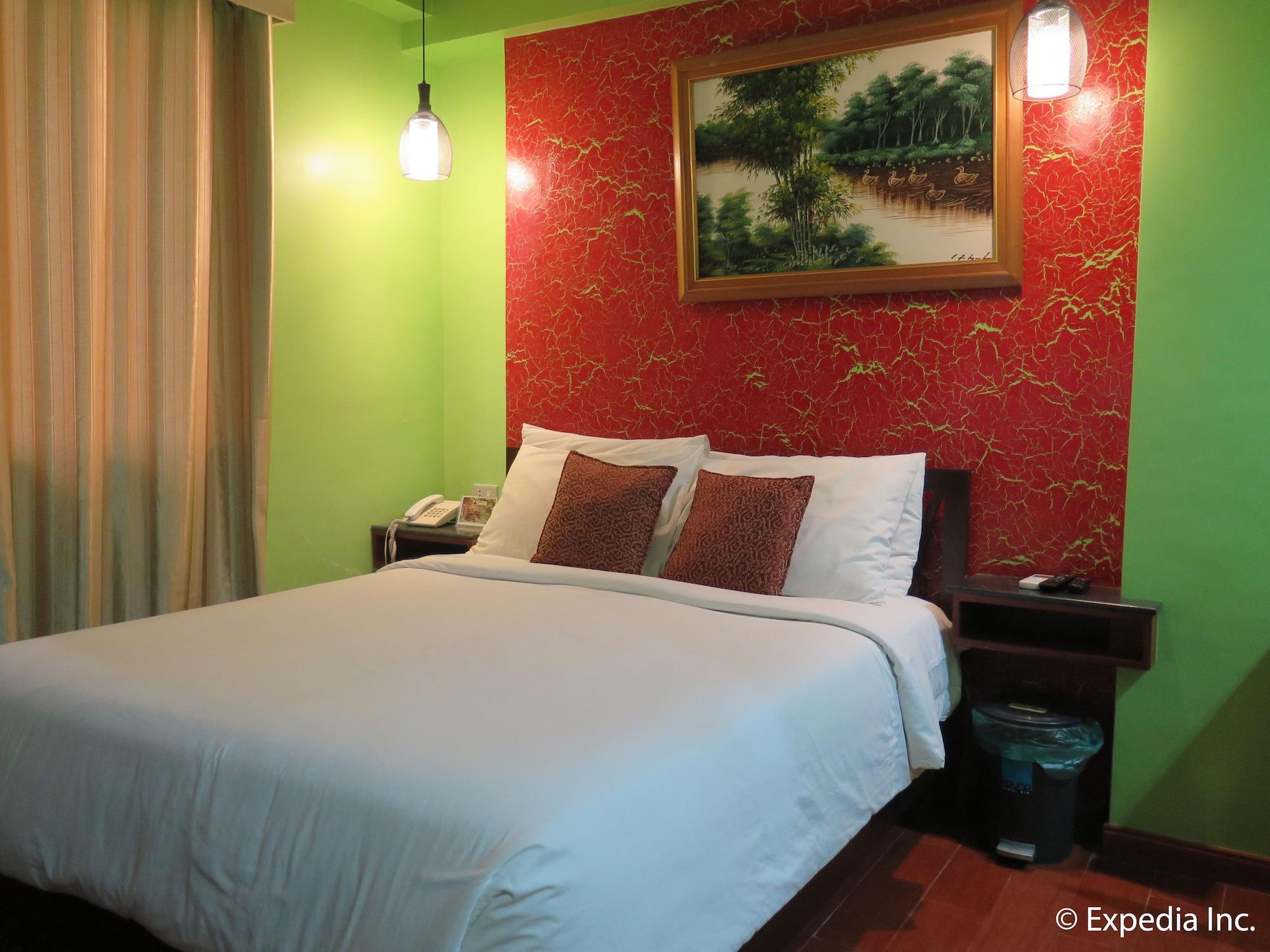 Tinhat Halal حلال Certified Boutique Hotel And Restaurant Davao Stadt Exterior foto