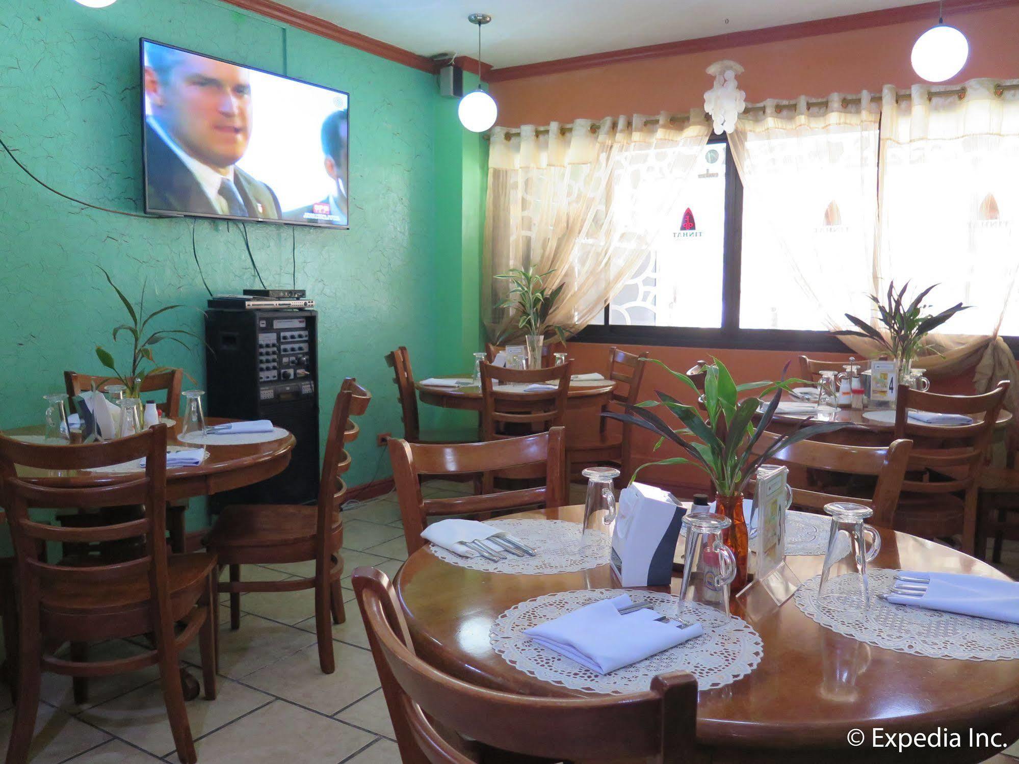 Tinhat Halal حلال Certified Boutique Hotel And Restaurant Davao Stadt Exterior foto