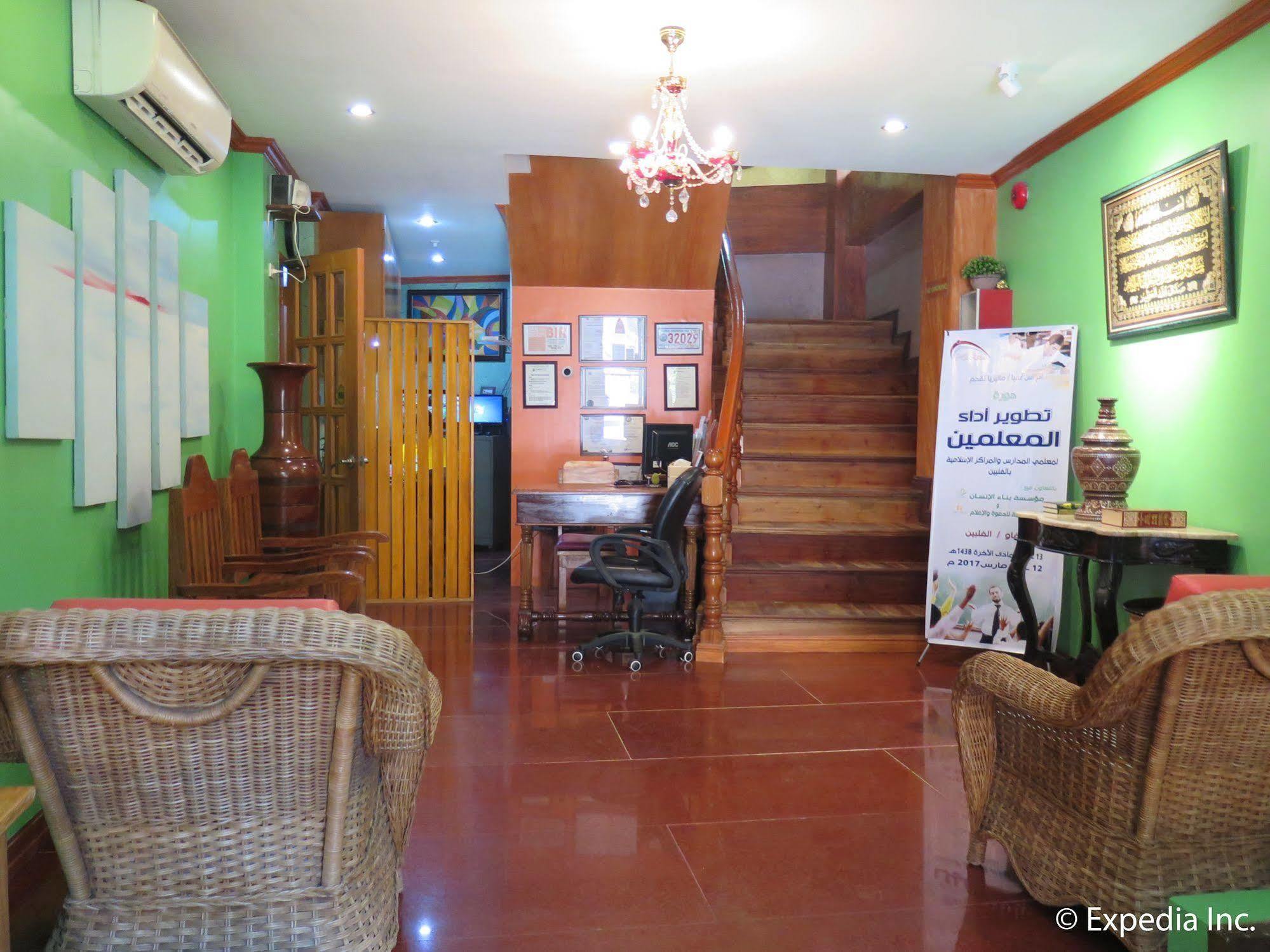 Tinhat Halal حلال Certified Boutique Hotel And Restaurant Davao Stadt Exterior foto