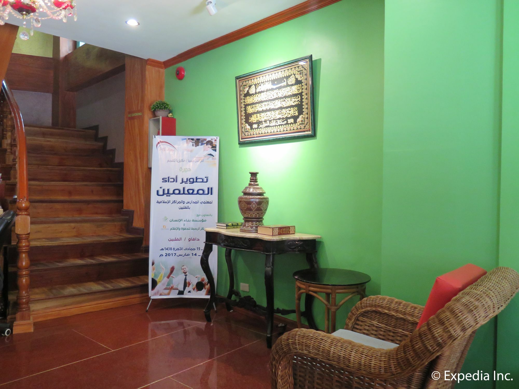 Tinhat Halal حلال Certified Boutique Hotel And Restaurant Davao Stadt Exterior foto
