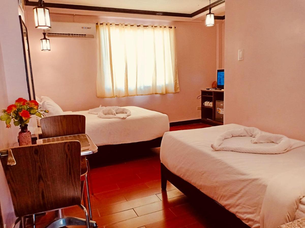 Tinhat Halal حلال Certified Boutique Hotel And Restaurant Davao Stadt Exterior foto